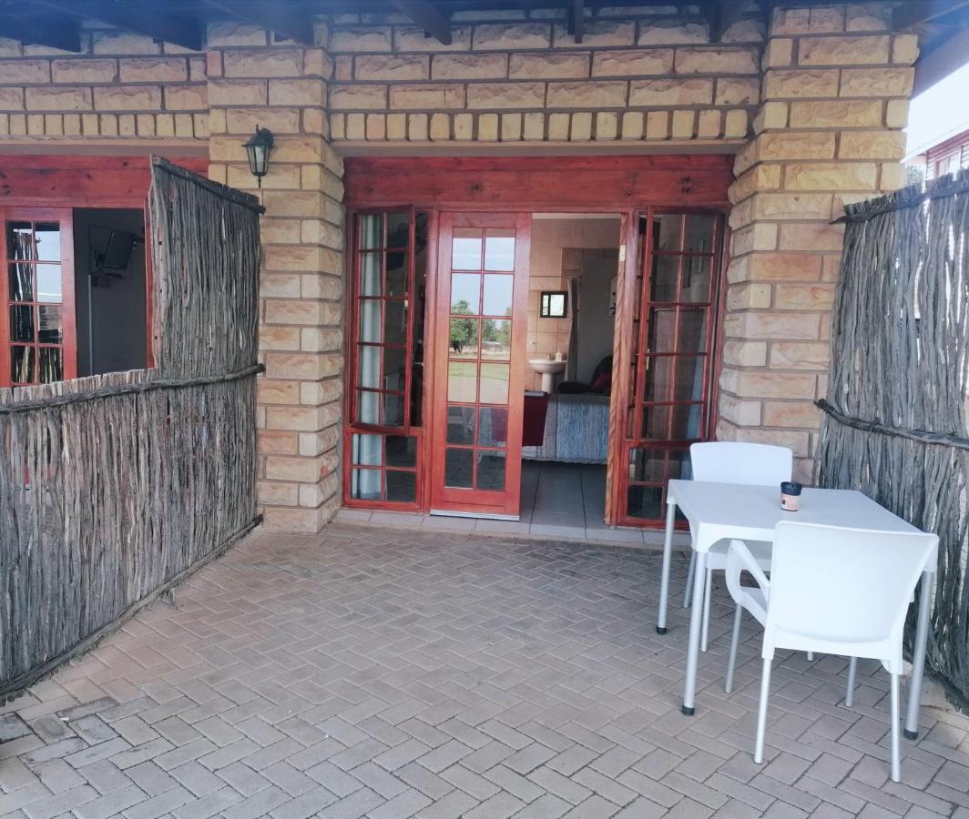 Safe Haven Guesthouse Bloemfontein Esterno foto