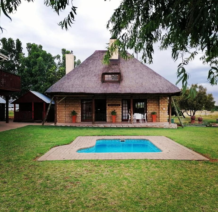 Safe Haven Guesthouse Bloemfontein Esterno foto