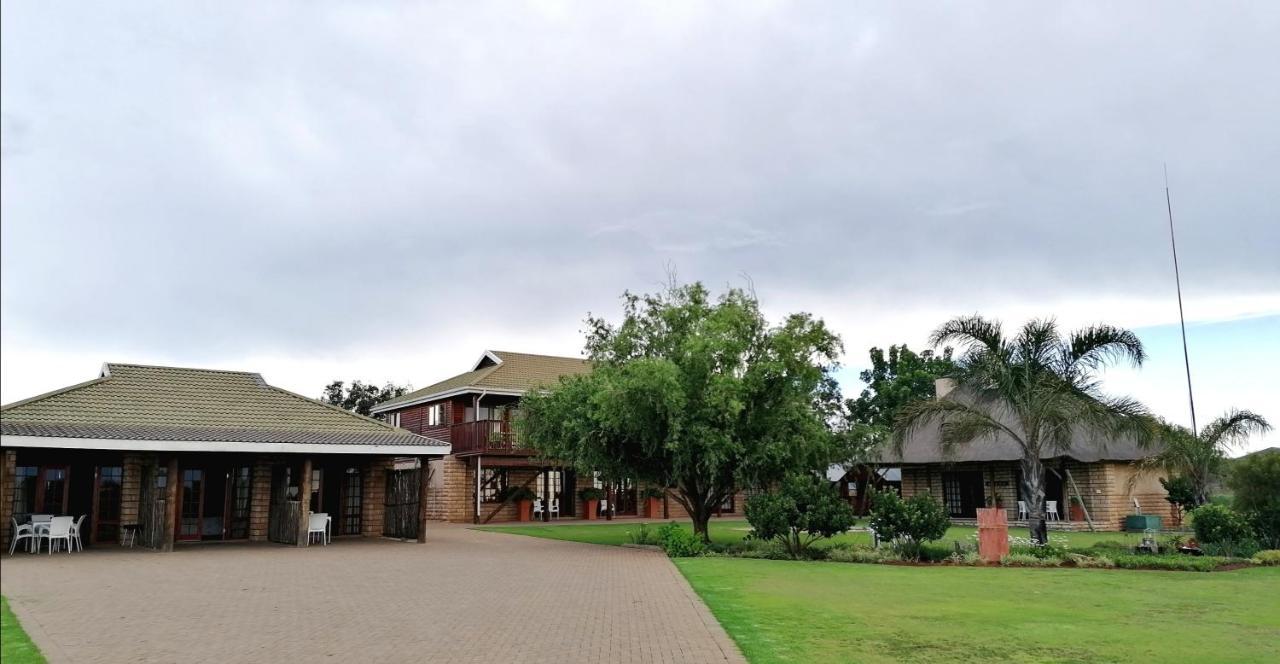 Safe Haven Guesthouse Bloemfontein Esterno foto