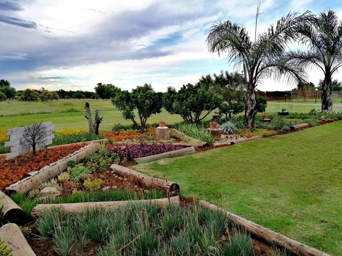 Safe Haven Guesthouse Bloemfontein Esterno foto