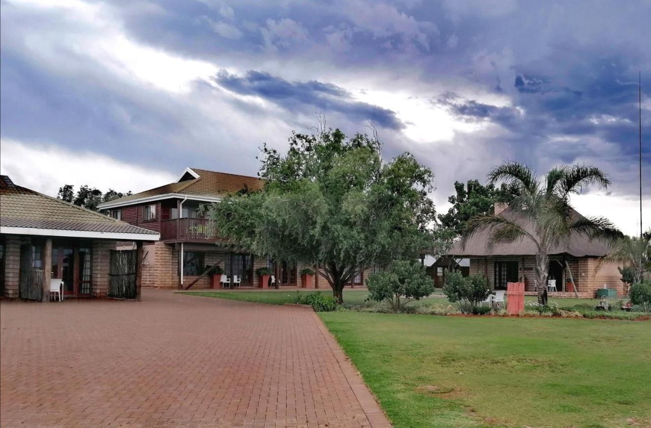 Safe Haven Guesthouse Bloemfontein Esterno foto