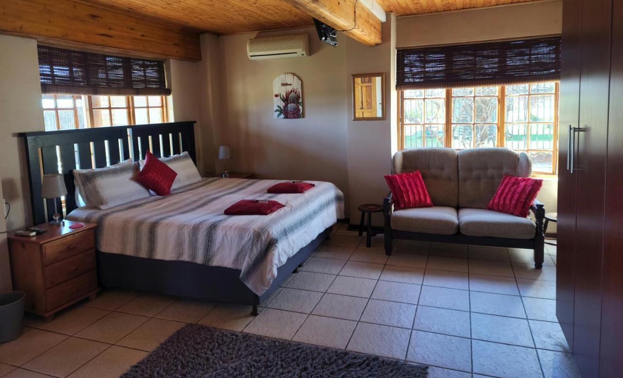 Safe Haven Guesthouse Bloemfontein Esterno foto