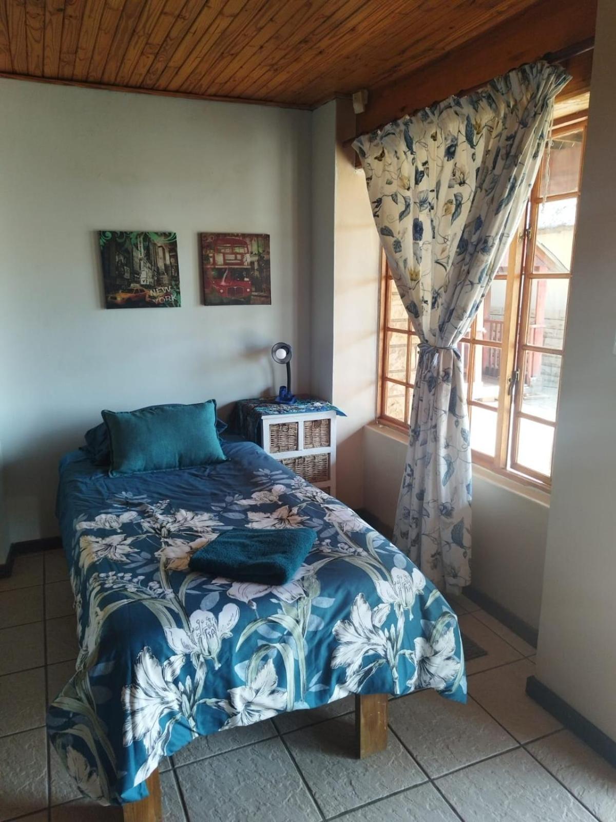 Safe Haven Guesthouse Bloemfontein Esterno foto