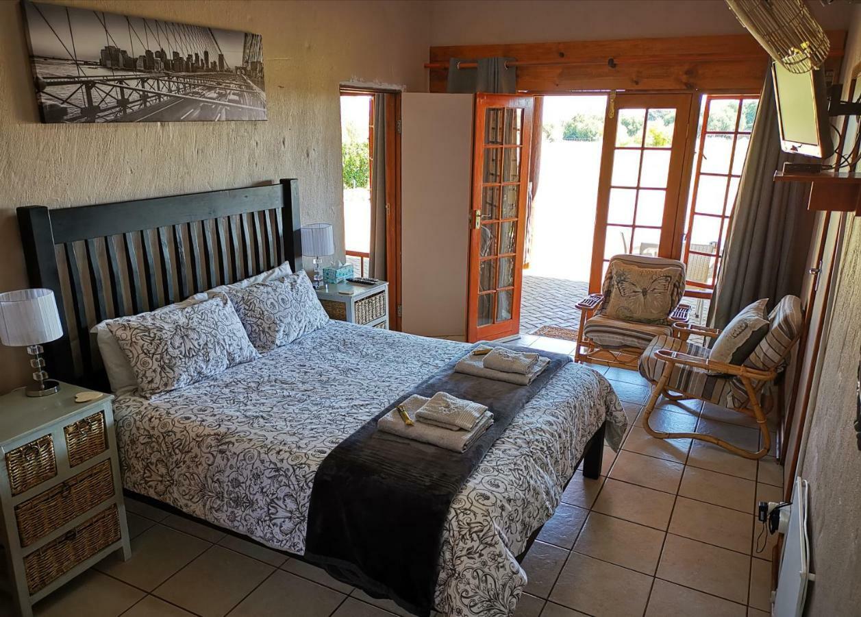 Safe Haven Guesthouse Bloemfontein Esterno foto